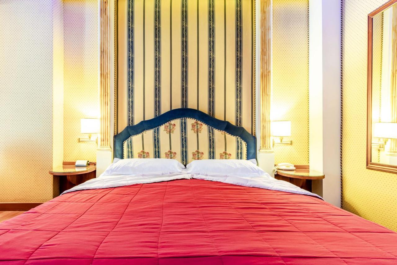 Hotel Motel Miami Pioltello Buitenkant foto